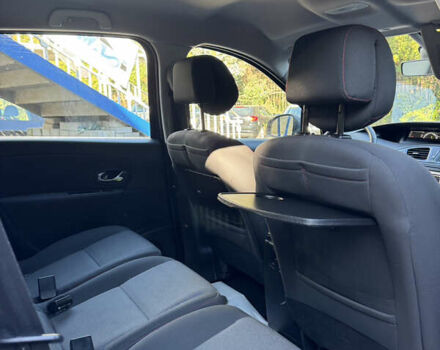 Чорний Рено Гранд Сценік, об'ємом двигуна 1.5 л та пробігом 244 тис. км за 8900 $, фото 17 на Automoto.ua