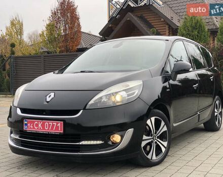 Чорний Рено Гранд Сценік, об'ємом двигуна 1.6 л та пробігом 185 тис. км за 9600 $, фото 2 на Automoto.ua