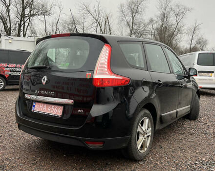 Черный Рено Гранд Сценик, объемом двигателя 0 л и пробегом 233 тыс. км за 8800 $, фото 5 на Automoto.ua