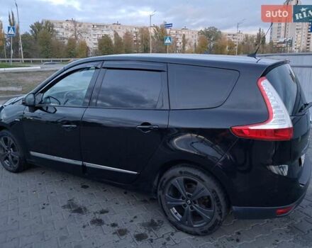 Черный Рено Гранд Сценик, объемом двигателя 1.5 л и пробегом 179 тыс. км за 10500 $, фото 5 на Automoto.ua