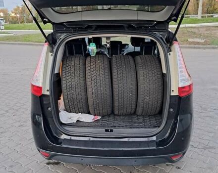 Черный Рено Гранд Сценик, объемом двигателя 1.5 л и пробегом 179 тыс. км за 10500 $, фото 73 на Automoto.ua