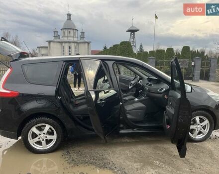 Черный Рено Гранд Сценик, объемом двигателя 1.5 л и пробегом 255 тыс. км за 8300 $, фото 14 на Automoto.ua
