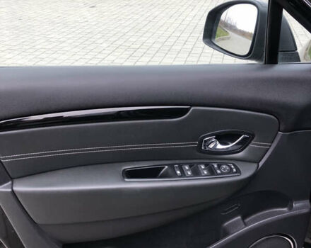 Чорний Рено Гранд Сценік, об'ємом двигуна 1.6 л та пробігом 185 тис. км за 9600 $, фото 73 на Automoto.ua