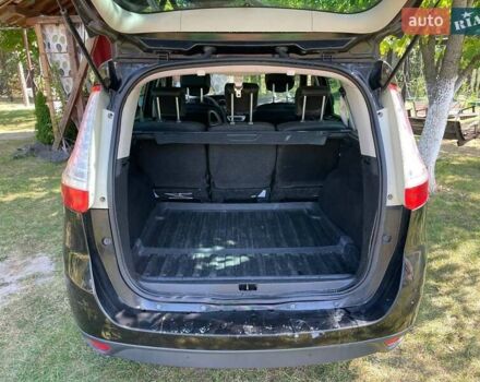 Чорний Рено Гранд Сценік, об'ємом двигуна 1.6 л та пробігом 191 тис. км за 8200 $, фото 3 на Automoto.ua