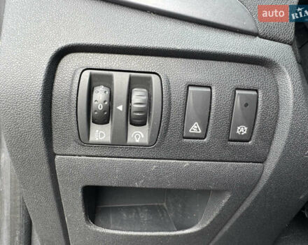 Чорний Рено Гранд Сценік, об'ємом двигуна 1.6 л та пробігом 248 тис. км за 7500 $, фото 15 на Automoto.ua