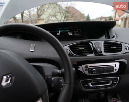 Черный Рено Гранд Сценик, объемом двигателя 1.6 л и пробегом 275 тыс. км за 8500 $, фото 20 на Automoto.ua