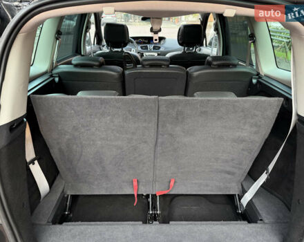 Черный Рено Гранд Сценик, объемом двигателя 2.01 л и пробегом 216 тыс. км за 9800 $, фото 102 на Automoto.ua