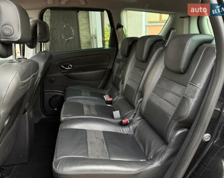 Черный Рено Гранд Сценик, объемом двигателя 2.01 л и пробегом 216 тыс. км за 9800 $, фото 79 на Automoto.ua