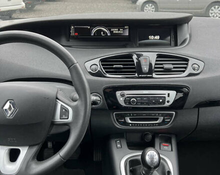 Черный Рено Гранд Сценик, объемом двигателя 0 л и пробегом 233 тыс. км за 8800 $, фото 10 на Automoto.ua