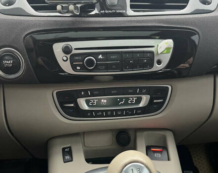 Черный Рено Гранд Сценик, объемом двигателя 1.5 л и пробегом 248 тыс. км за 9000 $, фото 19 на Automoto.ua