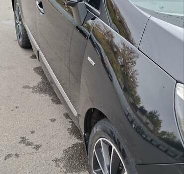 Черный Рено Гранд Сценик, объемом двигателя 1.46 л и пробегом 245 тыс. км за 8500 $, фото 4 на Automoto.ua