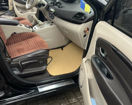 Черный Рено Гранд Сценик, объемом двигателя 1.5 л и пробегом 248 тыс. км за 9000 $, фото 26 на Automoto.ua