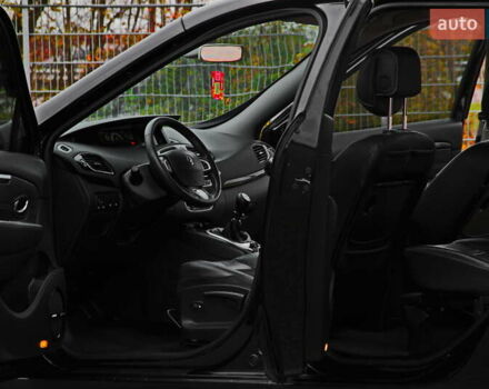 Рено Гранд Сценик 2013 в Днепре (Днепропетровске) на Automoto.ua Черный Рено Гранд Сценик, объемом двигателя 1.5 л и пробегом 145 тыс. км за 8700 $, фото 6 на Automoto.ua