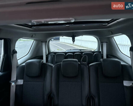 Черный Рено Гранд Сценик, объемом двигателя 1.6 л и пробегом 183 тыс. км за 10500 $, фото 36 на Automoto.ua