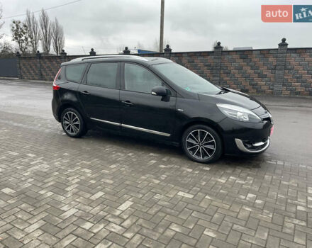 Чорний Рено Гранд Сценік, об'ємом двигуна 1.6 л та пробігом 239 тис. км за 9650 $, фото 5 на Automoto.ua