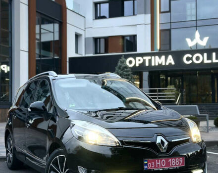 Черный Рено Гранд Сценик, объемом двигателя 1.6 л и пробегом 183 тыс. км за 10500 $, фото 3 на Automoto.ua