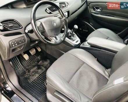 Рено Гранд Сценик 2013 в Харькове на Automoto.ua Черный Рено Гранд Сценик, объемом двигателя 1.5 л и пробегом 235 тыс. км за 10350 $, фото 7 на Automoto.ua