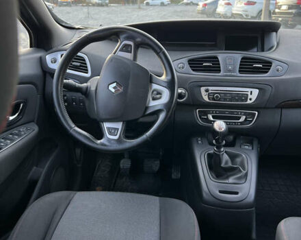 Черный Рено Гранд Сценик, объемом двигателя 1.6 л и пробегом 254 тыс. км за 9350 $, фото 4 на Automoto.ua