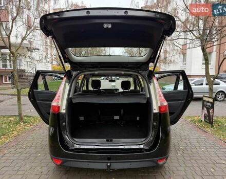 Черный Рено Гранд Сценик, объемом двигателя 1.6 л и пробегом 240 тыс. км за 7500 $, фото 37 на Automoto.ua