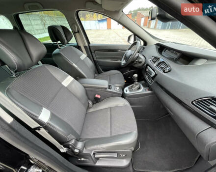 Чорний Рено Гранд Сценік, об'ємом двигуна 1.6 л та пробігом 239 тис. км за 10499 $, фото 52 на Automoto.ua