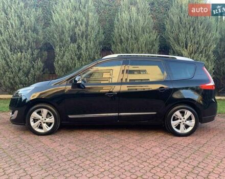 Черный Рено Гранд Сценик, объемом двигателя 1.5 л и пробегом 252 тыс. км за 9750 $, фото 5 на Automoto.ua