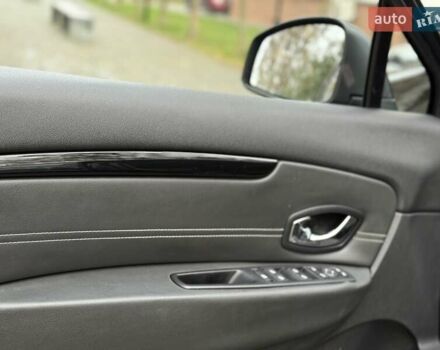 Черный Рено Гранд Сценик, объемом двигателя 1.6 л и пробегом 240 тыс. км за 7500 $, фото 21 на Automoto.ua