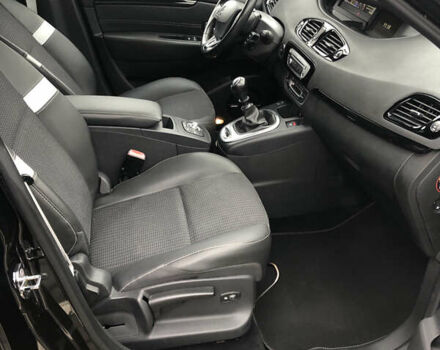 Чорний Рено Гранд Сценік, об'ємом двигуна 1.6 л та пробігом 202 тис. км за 11000 $, фото 10 на Automoto.ua