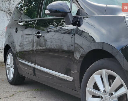 Рено Гранд Сценик 2013 в Стрые на Automoto.ua Черный Рено Гранд Сценик, объемом двигателя 1.6 л и пробегом 285 тыс. км за 9700 $, фото 19 на Automoto.ua