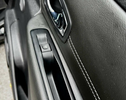 Чорний Рено Гранд Сценік, об'ємом двигуна 1.6 л та пробігом 159 тис. км за 10000 $, фото 22 на Automoto.ua