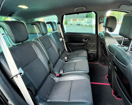 Черный Рено Гранд Сценик, объемом двигателя 1.6 л и пробегом 330 тыс. км за 9800 $, фото 11 на Automoto.ua