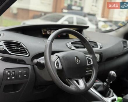Черный Рено Гранд Сценик, объемом двигателя 1.6 л и пробегом 240 тыс. км за 7500 $, фото 24 на Automoto.ua
