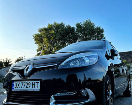 Черный Рено Гранд Сценик, объемом двигателя 1.6 л и пробегом 330 тыс. км за 9800 $, фото 5 на Automoto.ua