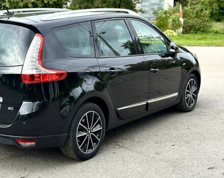 Чорний Рено Гранд Сценік, об'ємом двигуна 1.6 л та пробігом 159 тис. км за 10000 $, фото 4 на Automoto.ua