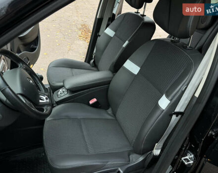 Рено Гранд Сценик 2013 в Житомире на Automoto.ua Черный Рено Гранд Сценик, объемом двигателя 1.6 л и пробегом 249 тыс. км за 9200 $, фото 25 на Automoto.ua