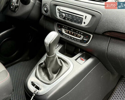 Черный Рено Гранд Сценик, объемом двигателя 1.46 л и пробегом 216 тыс. км за 9700 $, фото 12 на Automoto.ua