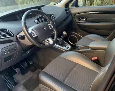 Черный Рено Гранд Сценик, объемом двигателя 1.5 л и пробегом 252 тыс. км за 9750 $, фото 10 на Automoto.ua