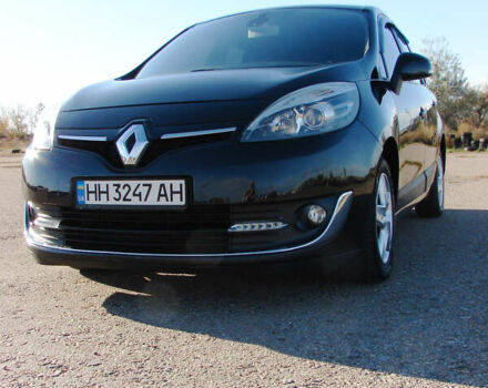 Черный Рено Гранд Сценик, объемом двигателя 1.5 л и пробегом 216 тыс. км за 8900 $, фото 2 на Automoto.ua