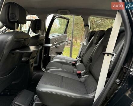 Черный Рено Гранд Сценик, объемом двигателя 1.6 л и пробегом 240 тыс. км за 7500 $, фото 35 на Automoto.ua