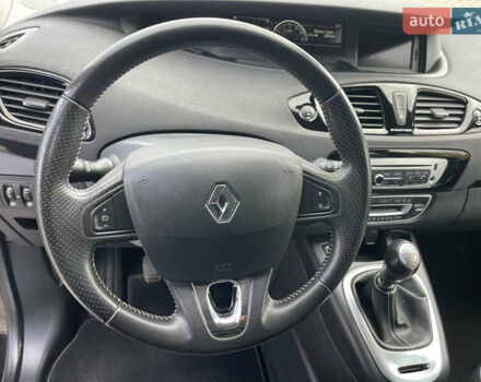 Чорний Рено Гранд Сценік, об'ємом двигуна 1.6 л та пробігом 239 тис. км за 10499 $, фото 43 на Automoto.ua