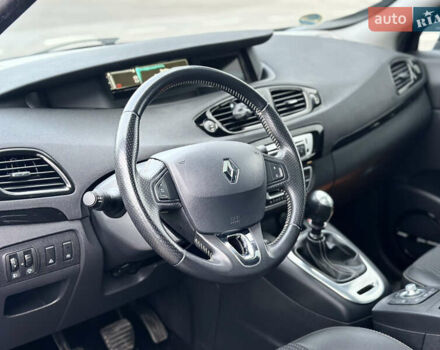 Черный Рено Гранд Сценик, объемом двигателя 1.6 л и пробегом 183 тыс. км за 10500 $, фото 26 на Automoto.ua