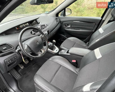 Чорний Рено Гранд Сценік, об'ємом двигуна 1.6 л та пробігом 239 тис. км за 9650 $, фото 10 на Automoto.ua