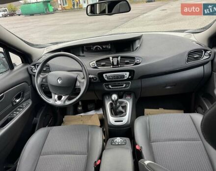 Рено Гранд Сценик 2013 в Луцке на Automoto.ua Черный Рено Гранд Сценик, объемом двигателя 1.6 л и пробегом 175 тыс. км за 11900 $, фото 40 на Automoto.ua