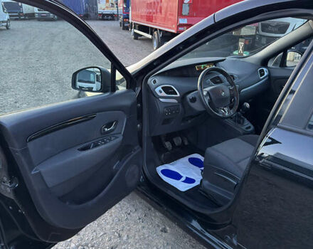 Черный Рено Гранд Сценик, объемом двигателя 1.6 л и пробегом 252 тыс. км за 9250 $, фото 33 на Automoto.ua