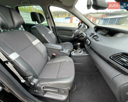 Черный Рено Гранд Сценик, объемом двигателя 1.6 л и пробегом 239 тыс. км за 9999 $, фото 48 на Automoto.ua