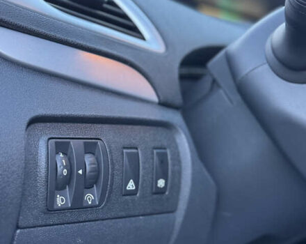 Черный Рено Гранд Сценик, объемом двигателя 1.6 л и пробегом 252 тыс. км за 9250 $, фото 40 на Automoto.ua