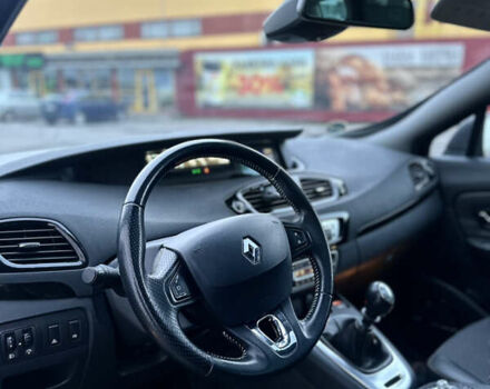 Черный Рено Гранд Сценик, объемом двигателя 1.6 л и пробегом 183 тыс. км за 10500 $, фото 20 на Automoto.ua