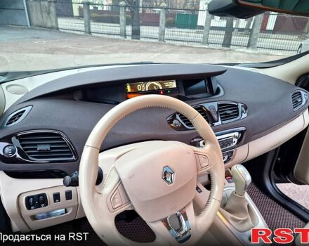 Черный Рено Гранд Сценик, объемом двигателя 1.5 л и пробегом 165 тыс. км за 9100 $, фото 4 на Automoto.ua