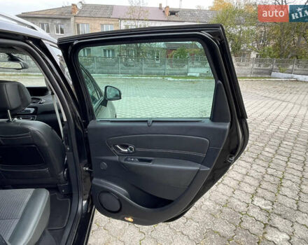 Черный Рено Гранд Сценик, объемом двигателя 1.6 л и пробегом 239 тыс. км за 9999 $, фото 55 на Automoto.ua