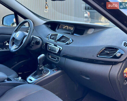 Черный Рено Гранд Сценик, объемом двигателя 1.5 л и пробегом 250 тыс. км за 8950 $, фото 20 на Automoto.ua