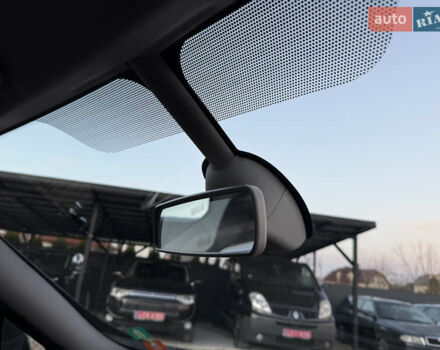 Чорний Рено Гранд Сценік, об'ємом двигуна 1.2 л та пробігом 200 тис. км за 7250 $, фото 44 на Automoto.ua